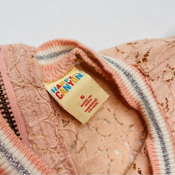 Harper Canyon Blush Pink and Silver Lace Short Sleeve Blouse - Picture 7 of 8